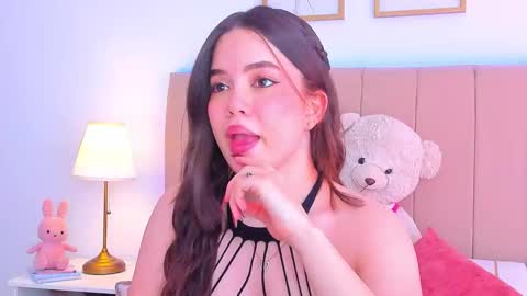 BellaFontana online show from March 10, 5:50 pm