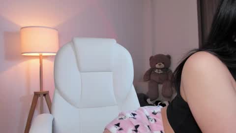 Bella Mia online show from February 7, 12:24 am