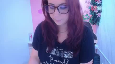 Bella online show from June 18, 12:43 pm