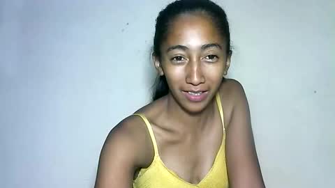 belle_annah online show from April 1, 6:05 pm