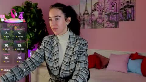 Bella online show from October 2, 4:28 pm