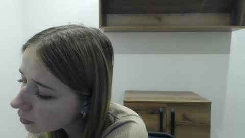 bellochka_ online show from January 11, 1:28 pm