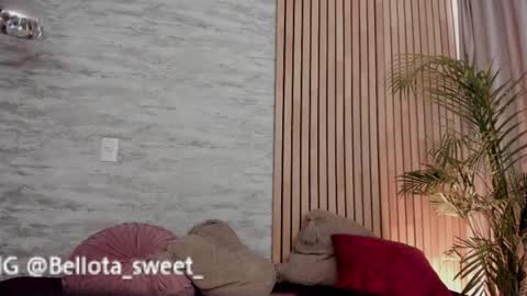  Bella  online show from March 2, 8:29 pm