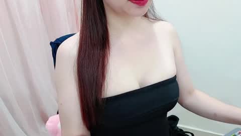 Belly online show from April 28, 2:27 am