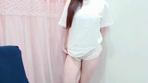 Belly online show from May 30, 2:10 am