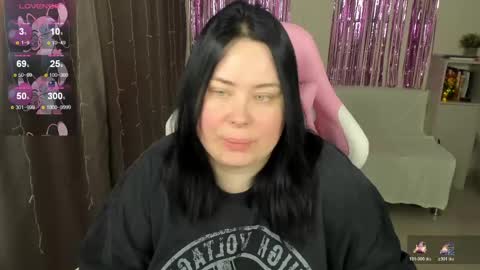 LinaBoo online show from May 9, 8:53 am