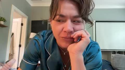 bendlikebecks online show from May 11, 1:18 pm