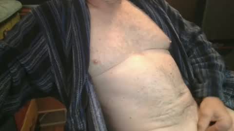 Snapshot of bendrinkin chatting on October 6, 10:11 am bendrinkin online show from October 6, 10:11 am