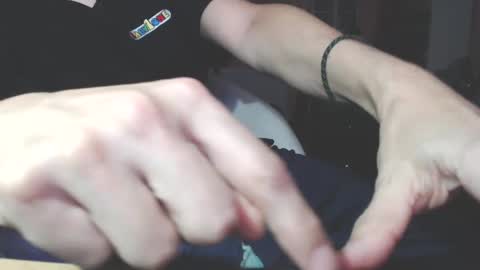 benijamin online show from February 16, 11:48 pm