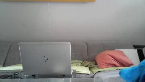 benizio online show from September 15, 11:55 am