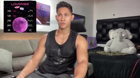 benjamincooperk online show from March 2, 12:42 am