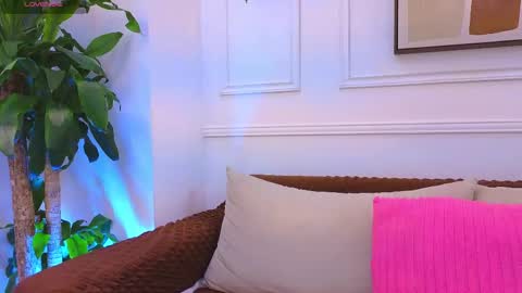 bennett_alejoo online show from May 26, 6:47 pm