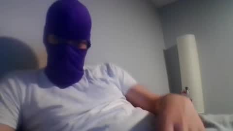 bennybueno online show from August 8, 3:05 am