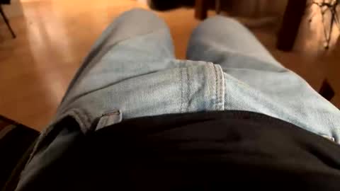 benz10001 online show from January 13, 10:50 pm