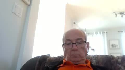 bernard1102 online show from February 19, 2:49 pm