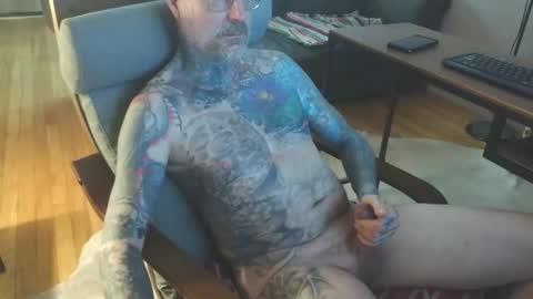 bernhard666 online show from May 19, 12:01 pm