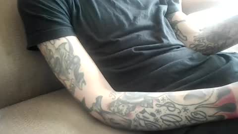 ToxicPipe757 online show from February 9, 5:43 pm