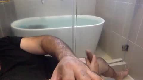 Virtual Gentleman online show from January 25, 9:14 pm