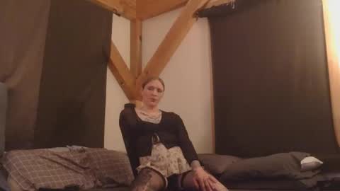 Betsy online show from February 6, 5:44 am