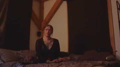 Betsy online show from February 5, 4:38 am