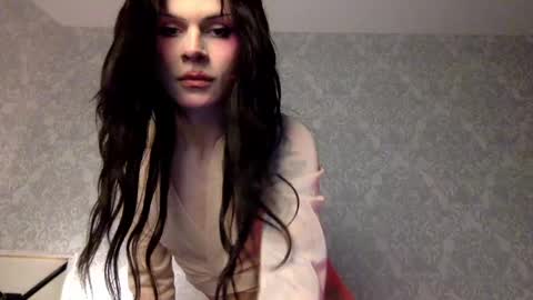 Tina online show from February 23, 2:35 pm