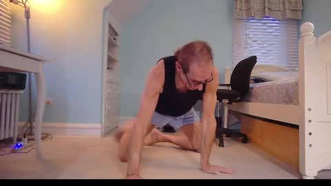 betterwithu2 online show from November 19, 9:46 pm