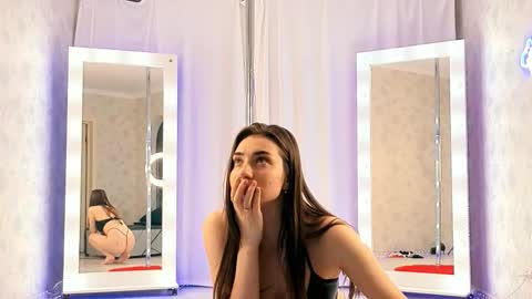 Betti online show from December 19, 9:21 pm