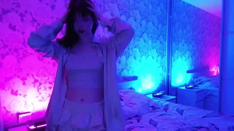 Jany online show from December 19, 2:23 pm