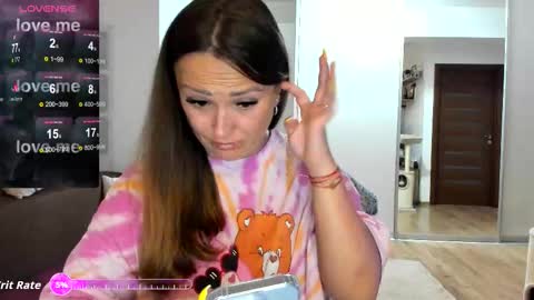 Snapshot of beyoncedoll chatting on September 11, 6:09 pm   BeyonceDoll       Twitter DollBeyonce    online show from September 11, 6:09 pm