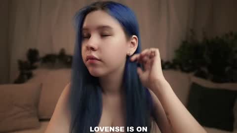 Eliz online show from January 16, 1:36 am