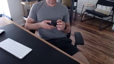 bi_sexy_man online show from June 7, 4:23 pm