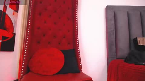 Bianca Antonelli online show from May 6, 3:51 pm