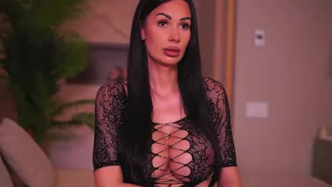 Bianca online show from April 8, 1:14 pm