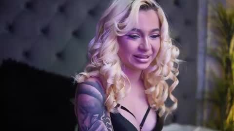  Bianka  online show from June 28, 8:49 pm