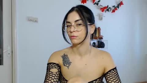 innasugarwild online show from October 19, 8:52 am