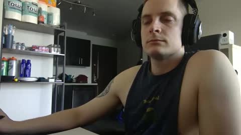 bicyclesocks online show from May 6, 1:00 am