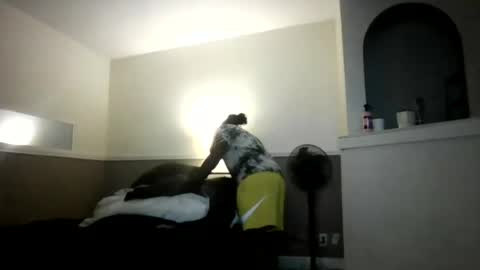 thatcoupledawg online show from July 23, 8:23 am