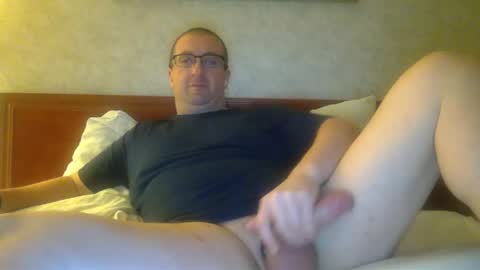 Snapshot of big_d519 chatting on December 8, 1:41 am big_d519 online show from December 8, 1:41 am