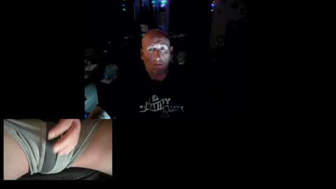 big_teddy_bear76 online show from August 5, 7:16 am