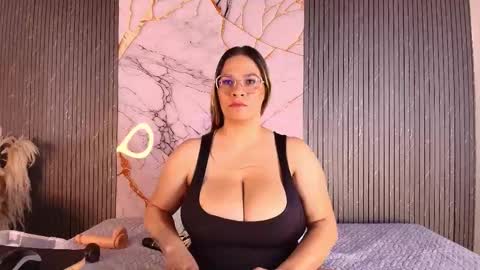 Tell me Sophia  online show from February 20, 8:44 pm