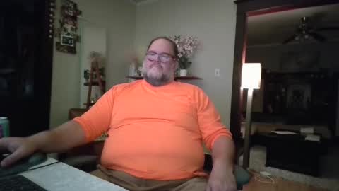 Snapshot of bigbearlittlebear2 chatting on September 10, 4:13 am Bear Woods online show from September 10, 4:13 am