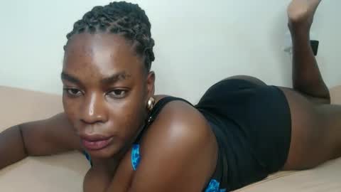 bigboobys123 online show from December 16, 5:36 am