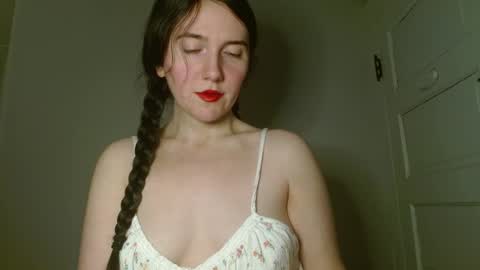 Isabella online show from February 2, 1:03 am
