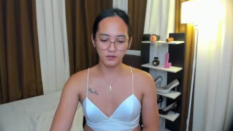 SUCK ME TILL I EXPLODE online show from November 18, 8:28 am