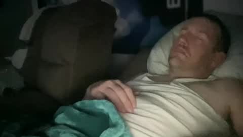 bigcocksuckingslut online show from March 2, 1:47 am