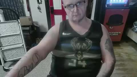 Darryl online show from February 20, 7:54 am