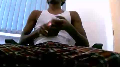 Snapshot of bigdickbandit1805 chatting on October 30, 8:48 am bigdickbandit1805 online show from October 30, 8:48 am