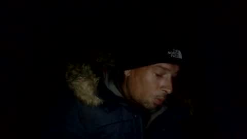 bigdickdangles472924 online show from September 10, 7:04 pm