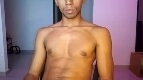 bigdicksexxxman19 online show from August 9, 3:23 am