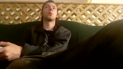 biggestboiiii online show from October 7, 7:48 am